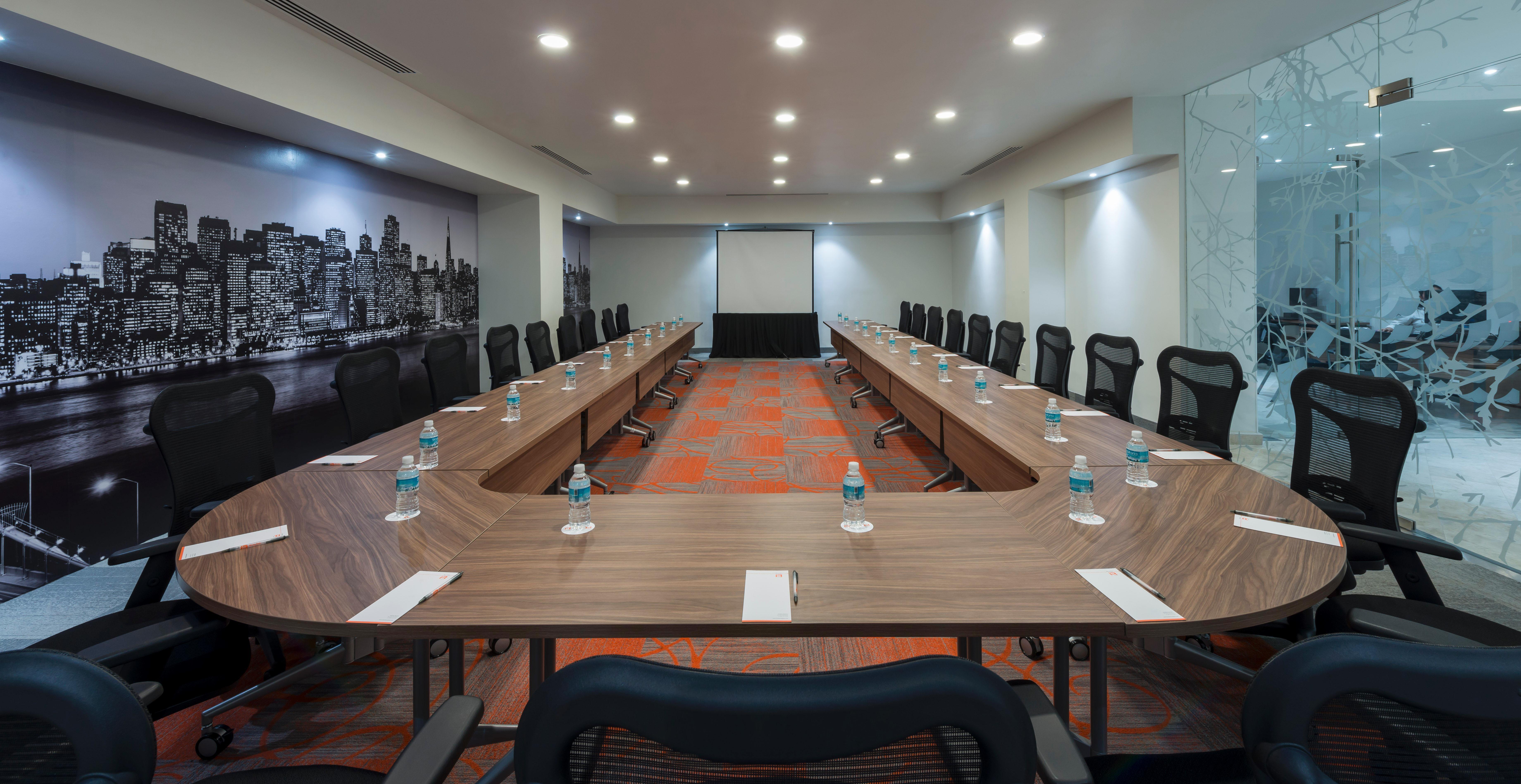 レアル イン ティファナ エクステリア 写真 Meeting room at the hotel